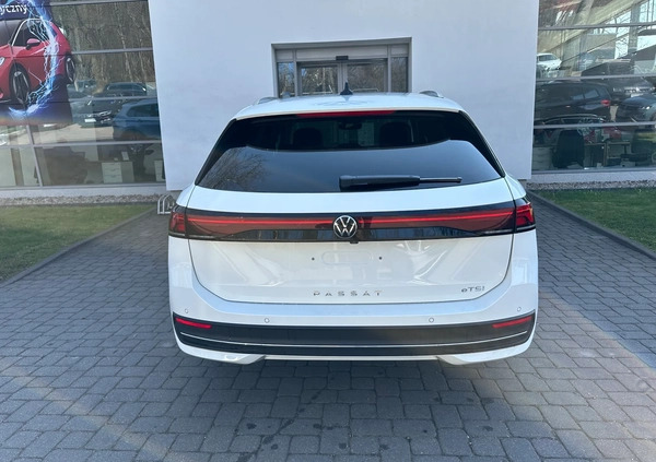 Volkswagen Passat cena 179900 przebieg: 10, rok produkcji 2024 z Bolków małe 436